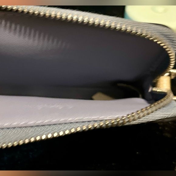 COACH BLUE ZIP CARD CASE IN SIGNATURE CANVAS - Picture 3 of 7